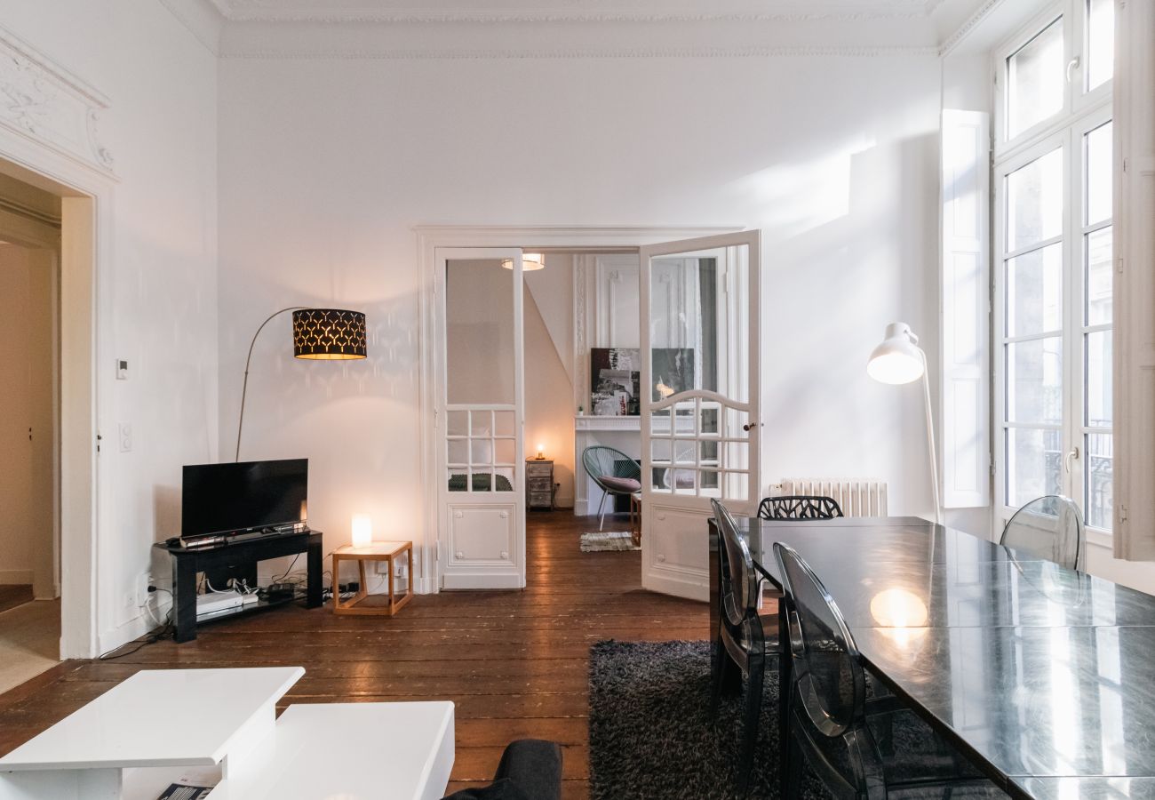 Appartement à Bordeaux - havre de raffinement dans le Triangle d'Or