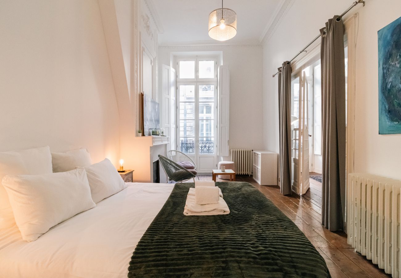 Appartement à Bordeaux - havre de raffinement dans le Triangle d'Or