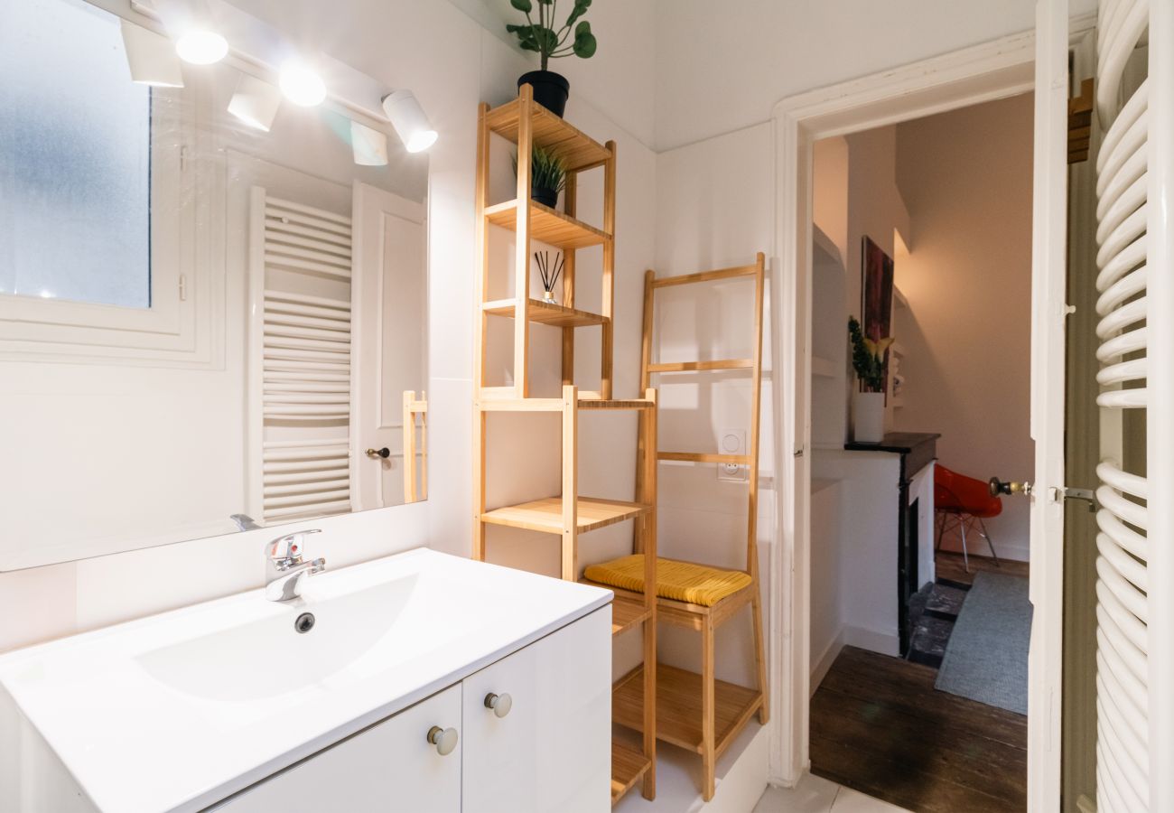 Appartement à Bordeaux - havre de raffinement dans le Triangle d'Or