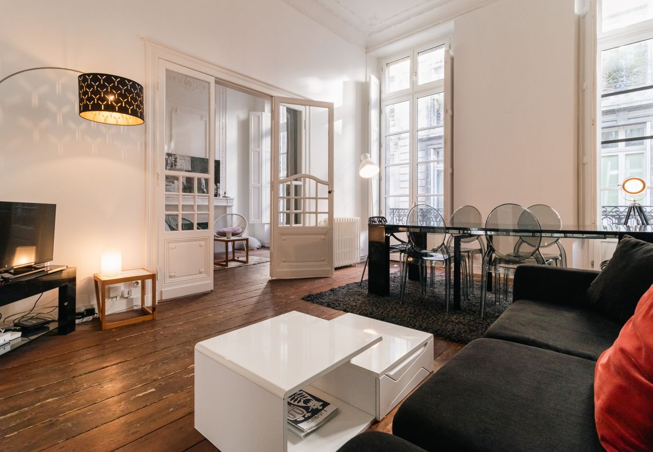 Appartement à Bordeaux - havre de raffinement dans le Triangle d'Or