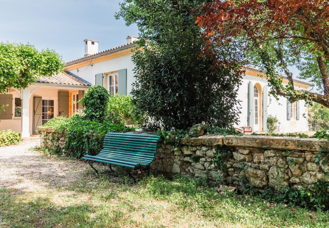 Maison à Saint-Selve - Jolie maison ancienne du 18e siècle