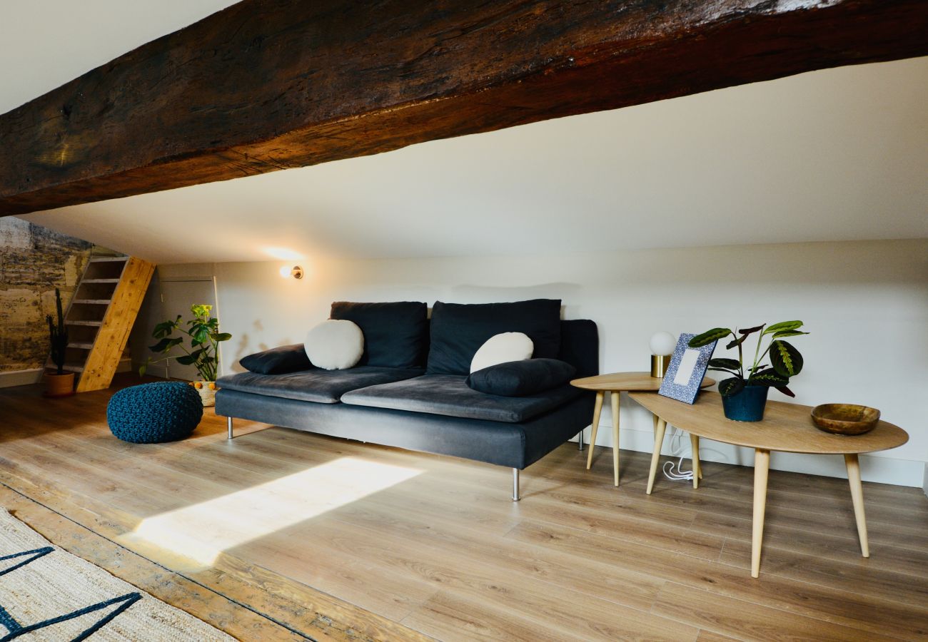 Studio à Bordeaux - Un mini loft lumineux et spacieux