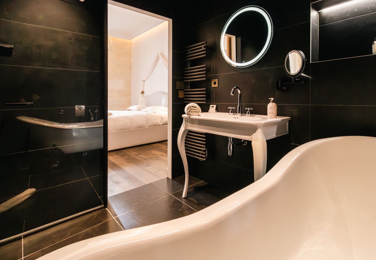 Appartement à Bordeaux - Château Trompette Tourny 