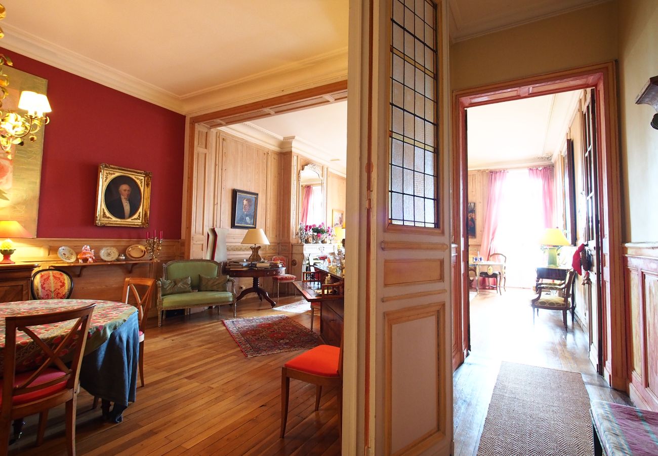 Appartement à Bordeaux - Splendide appartement Bourgeois.