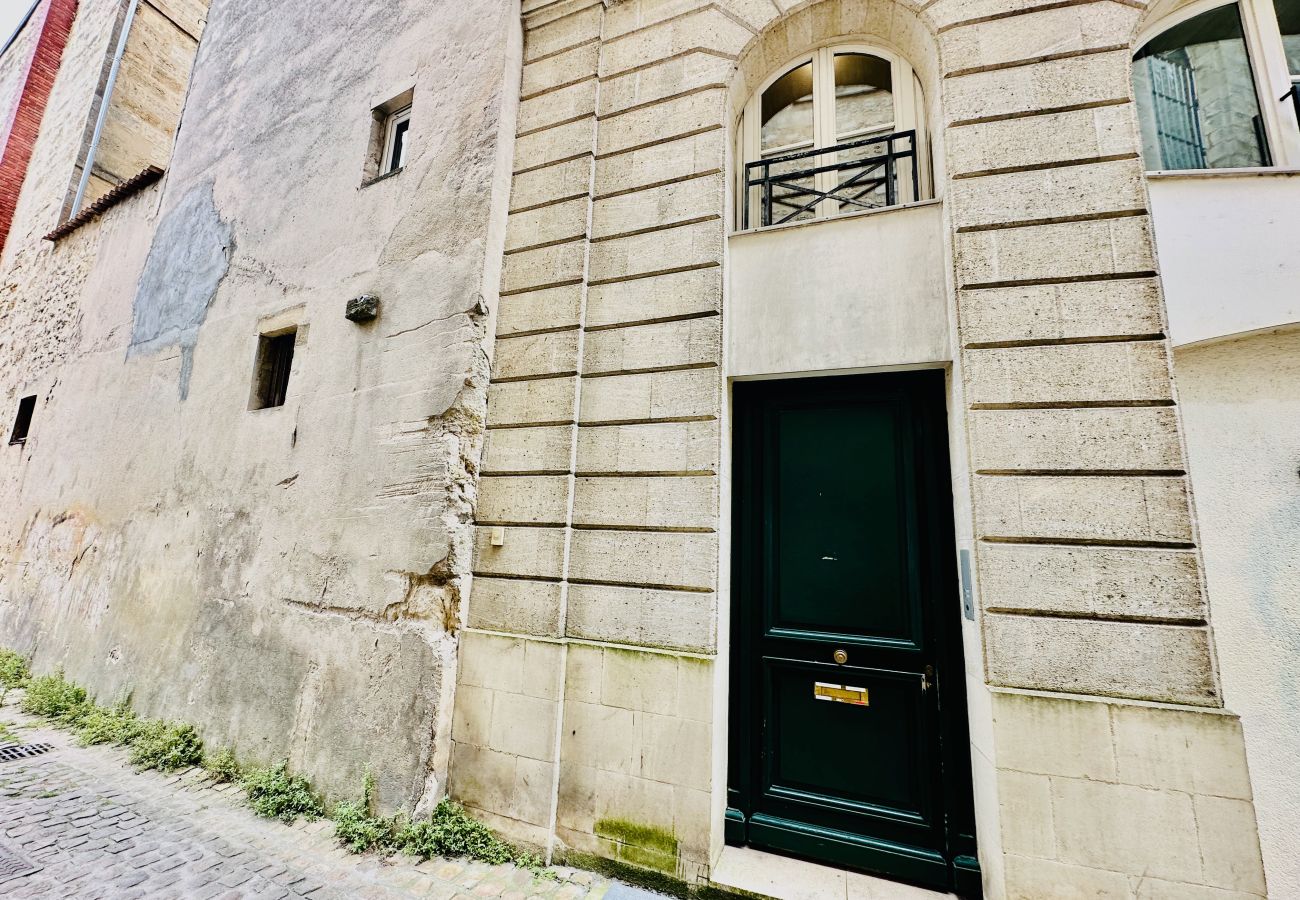 Appartement à Bordeaux - Appartement Atypique avec Patio - Chartrons, Bordeaux