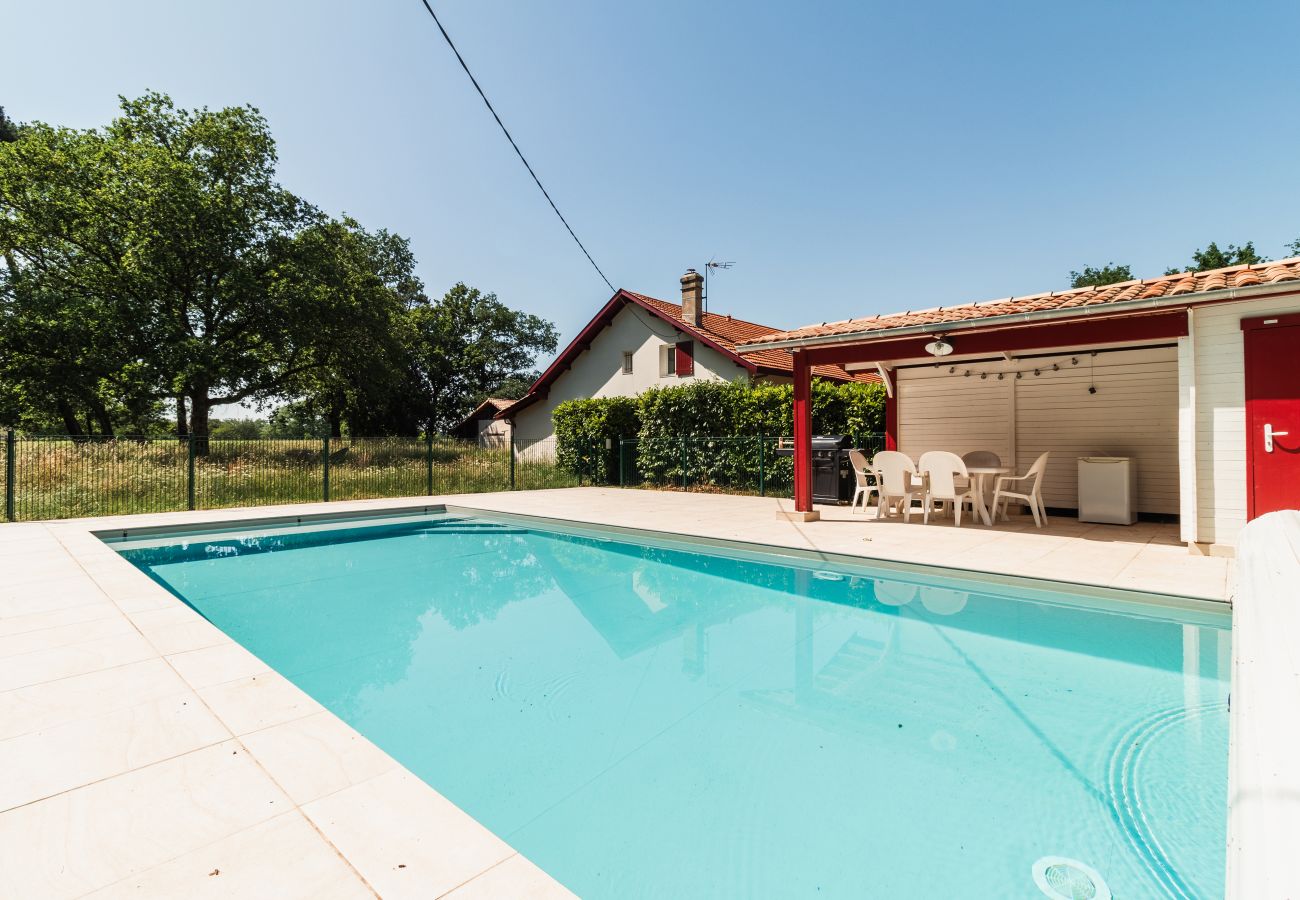 Maison à Léognan - Belle maison traditionnelle au coeur du Pessac Leognan