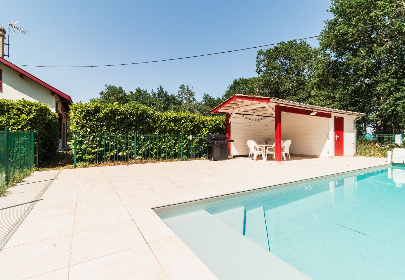 Maison à Léognan - Belle maison traditionnelle au coeur du Pessac Leognan