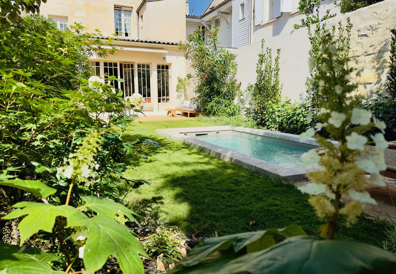 Maison à Bordeaux - Maison familiale charmante