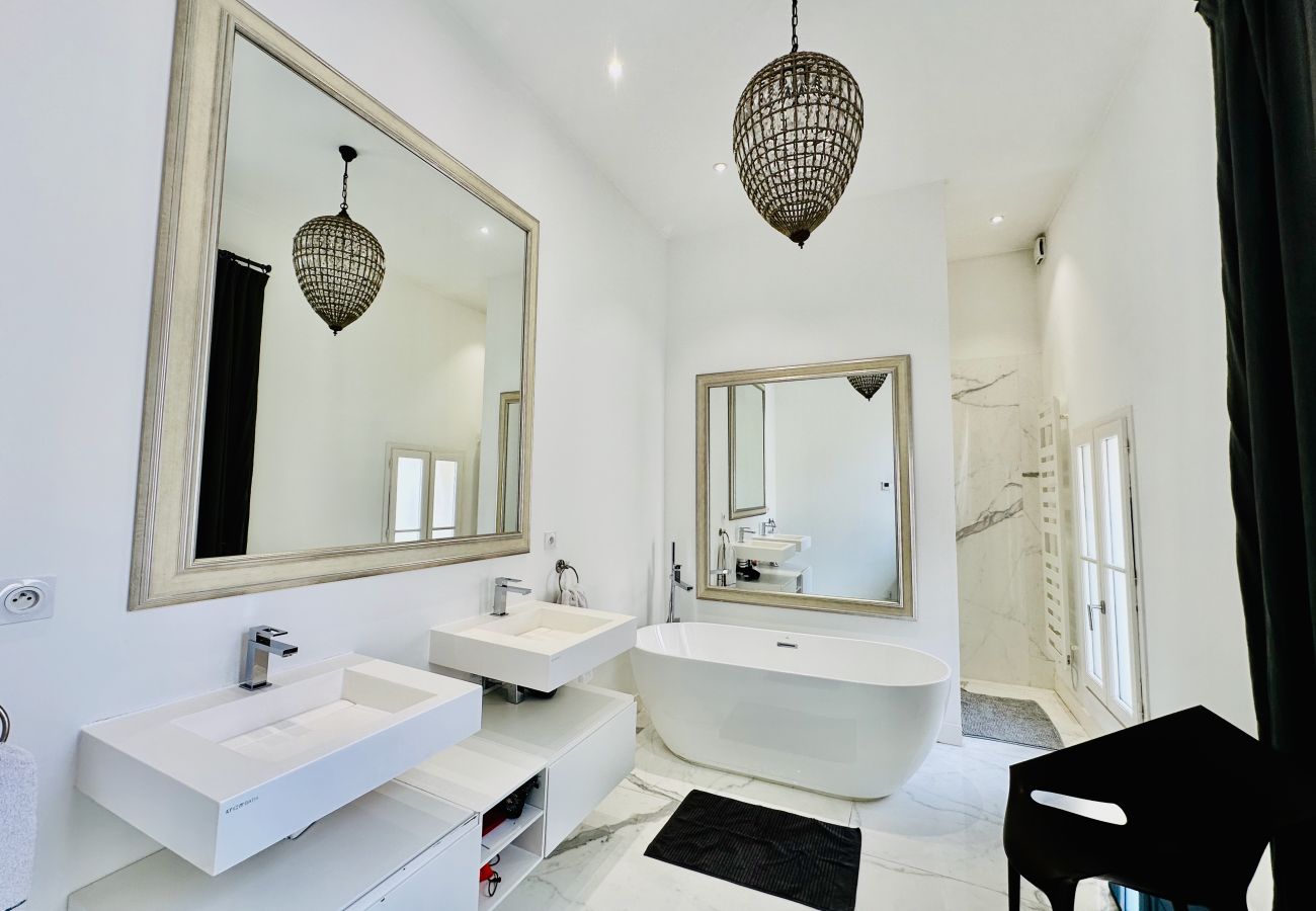 Appartement à Bordeaux - Splendide Perle des Chartrons 