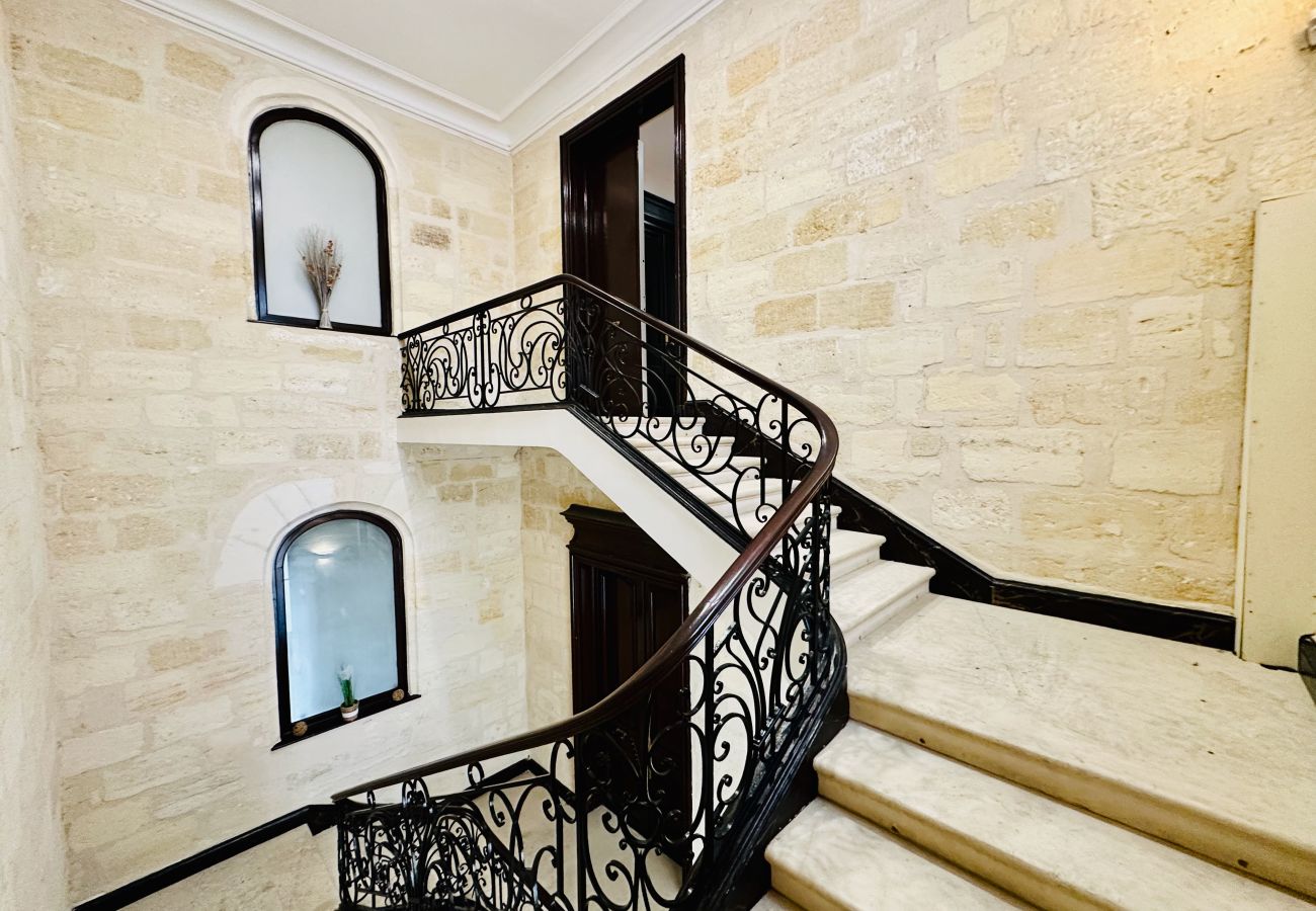 Appartement à Bordeaux - Splendide Perle des Chartrons 