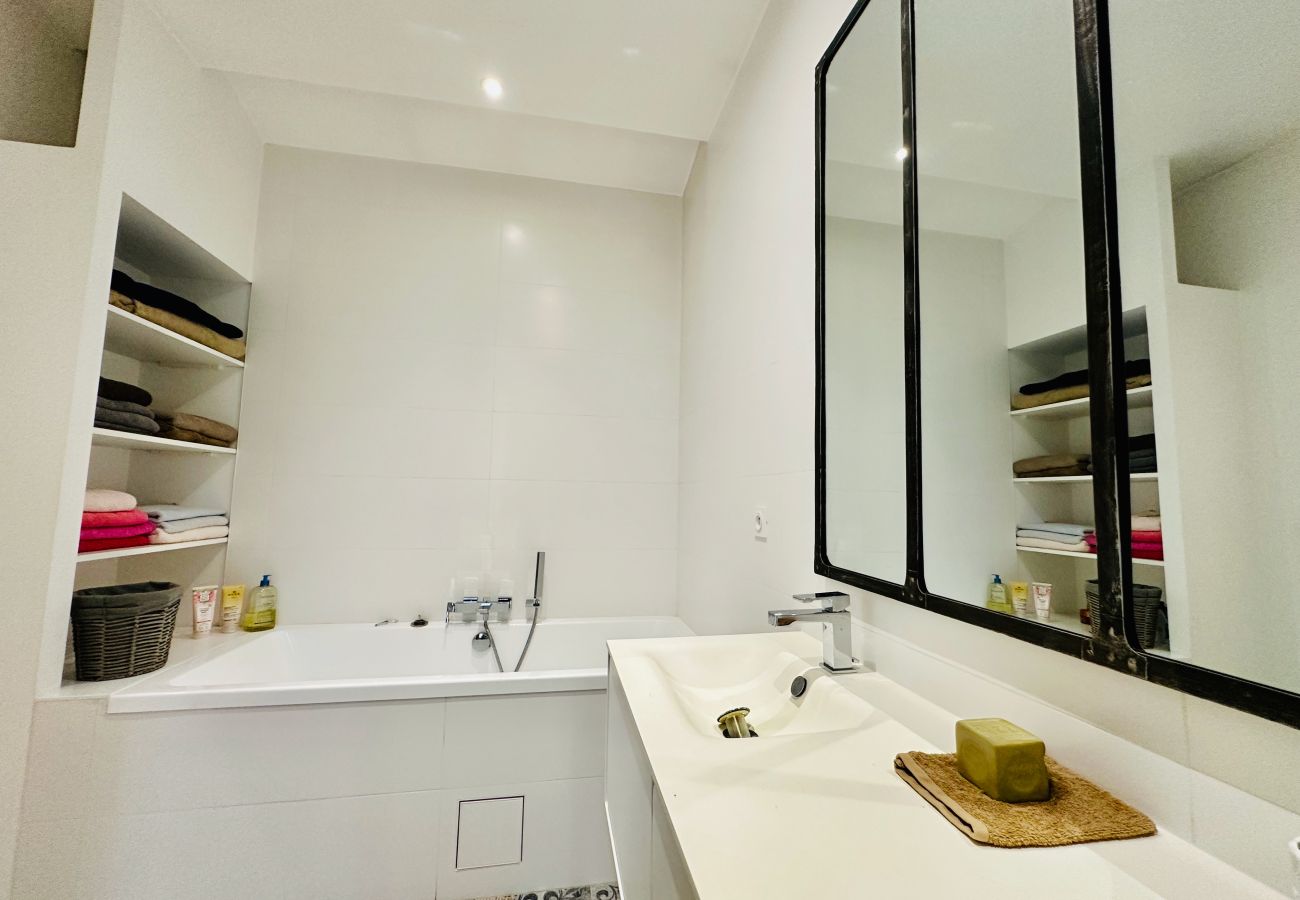 Appartement à Bordeaux - Splendide Perle des Chartrons 