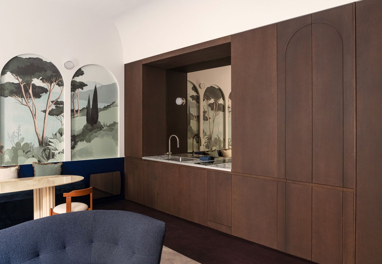 Appartement à Bordeaux - Appartement haut de gamme entièrement rénové – Calme sur cour – Rez-de-chaussée – Place Pey Berland, Bordeaux