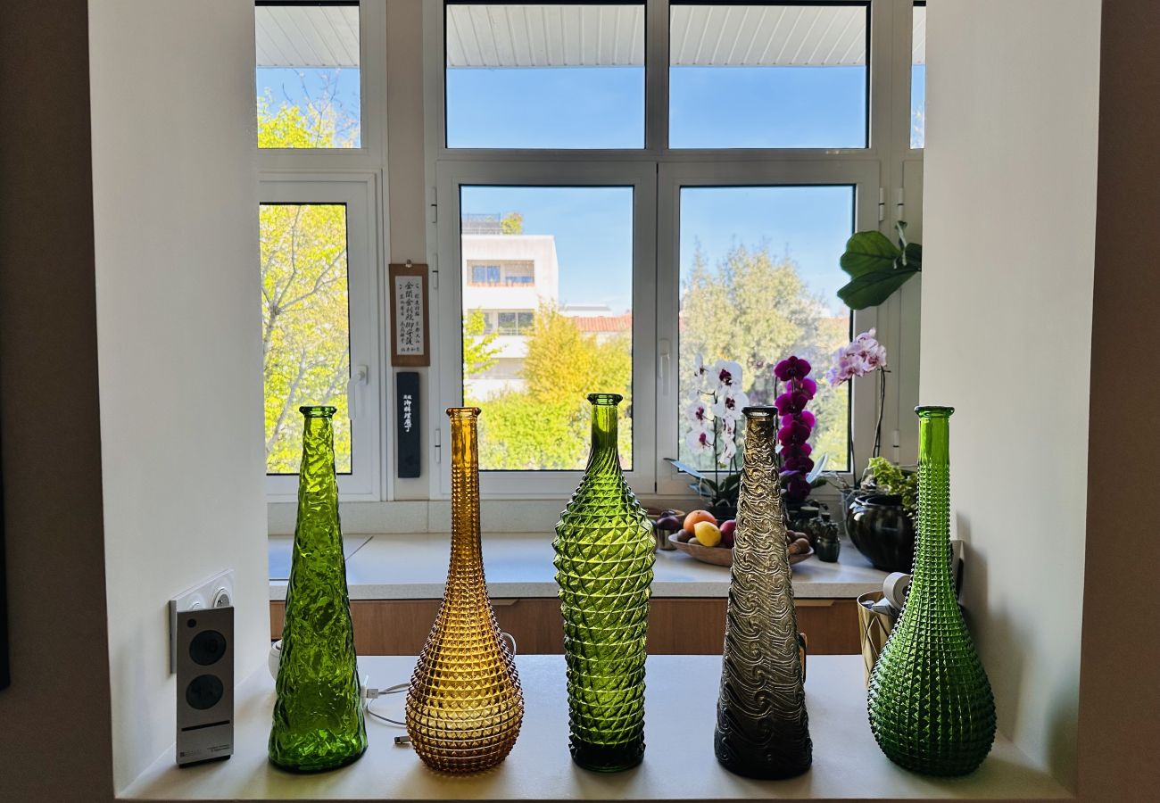 Appartement à Bordeaux - Atelier d’artiste lumineux avec verrière – Parc Rivière