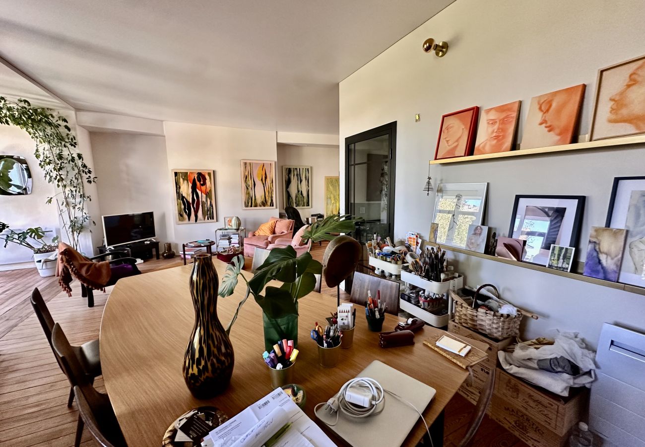 Appartement à Bordeaux - Atelier d’artiste lumineux avec verrière – Parc Rivière