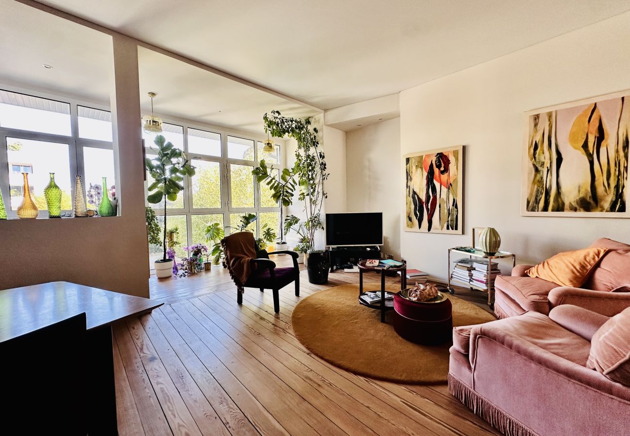 Appartement à Bordeaux - Atelier d’artiste lumineux avec verrière – Parc Rivière