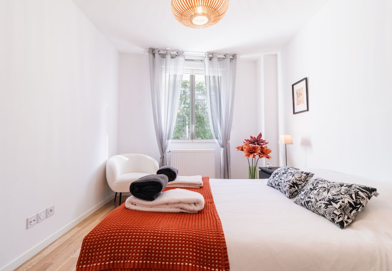 Appartement à Bordeaux - BDX 80 QUEYRIES 207