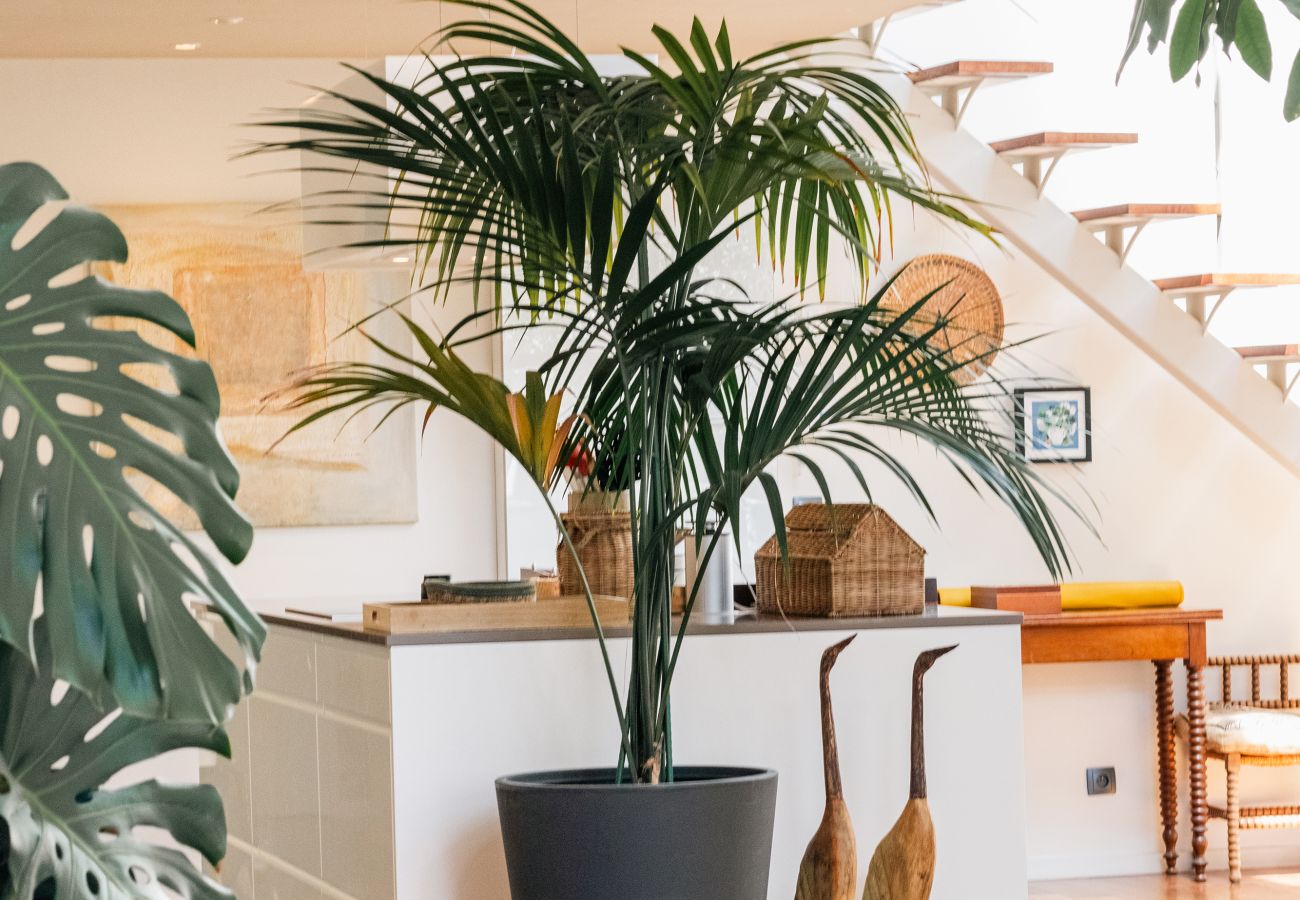Appartement à Bordeaux - Spectaculaire loft de 250 m² situé au cœur des Chartrons à Bordeaux