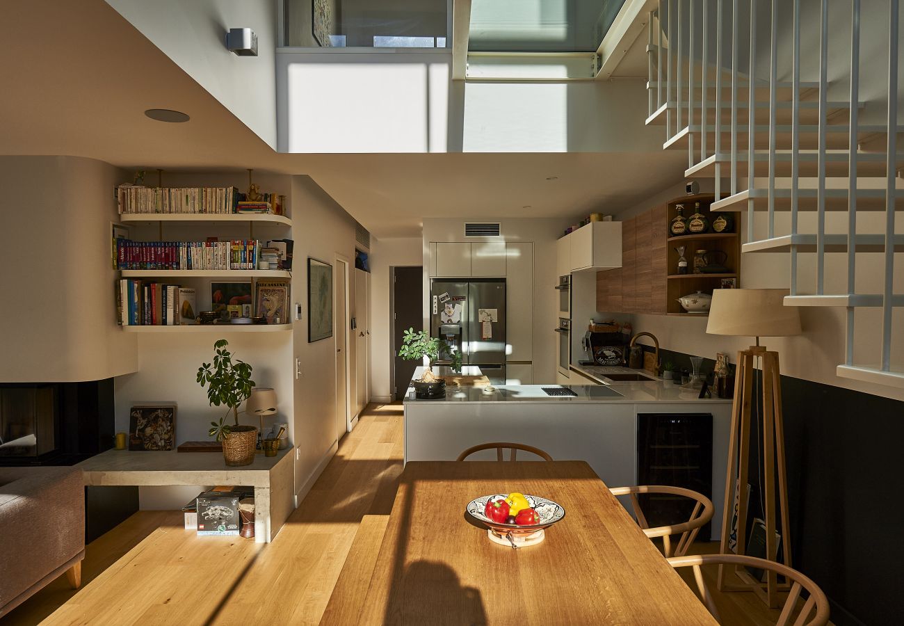 Maison à Bordeaux - Maison d'architecte avec jardin et micro-piscine au cœur des Chartrons