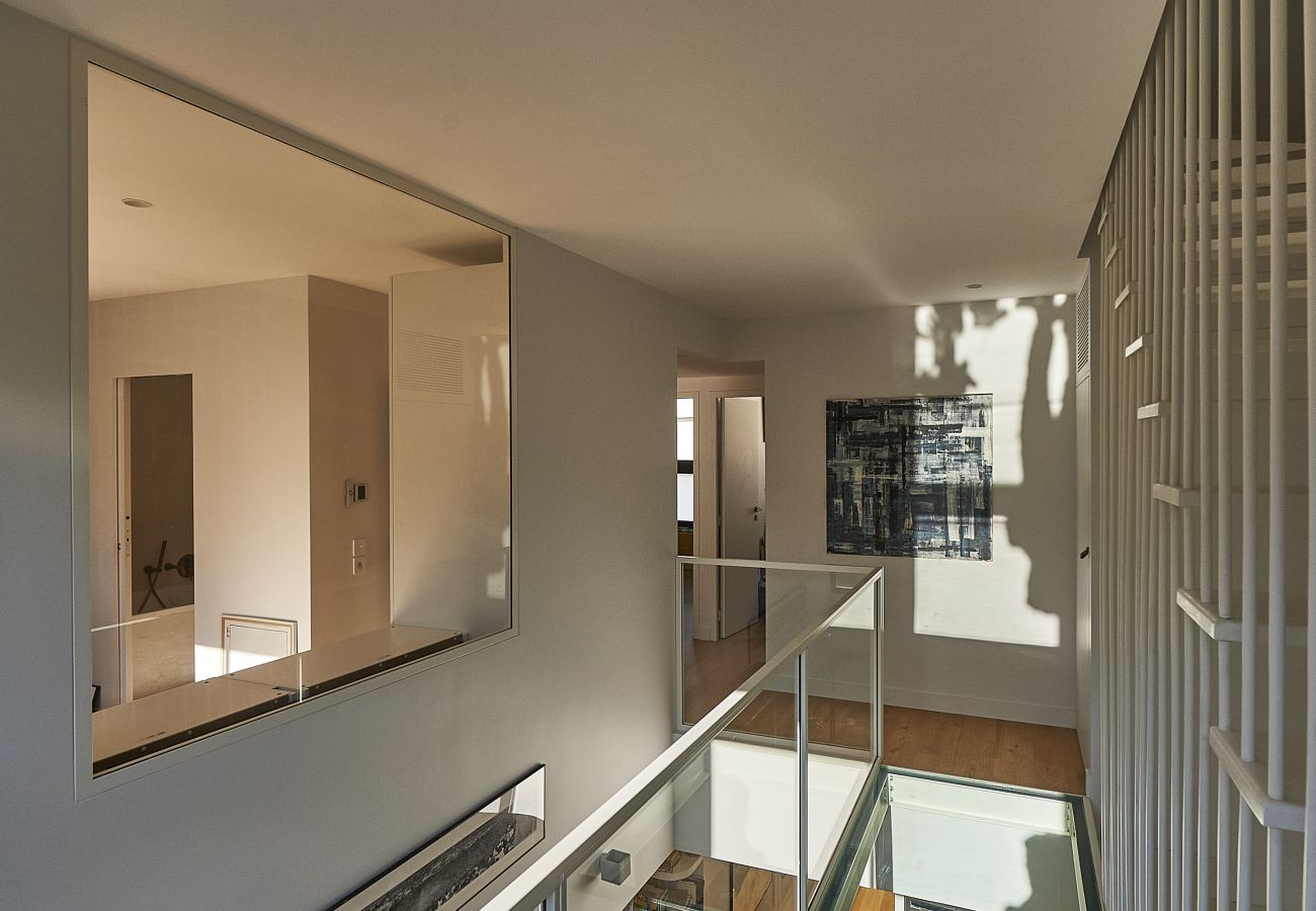 Maison à Bordeaux - Maison d'architecte avec jardin et micro-piscine au cœur des Chartrons