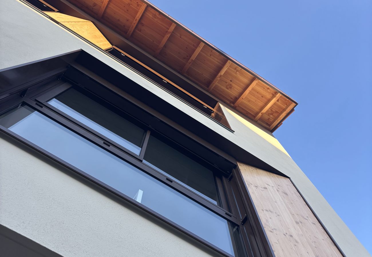 Maison à Bordeaux - Maison d'architecte avec jardin et micro-piscine au cœur des Chartrons