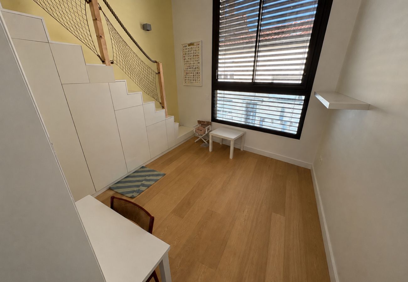 Maison à Bordeaux - Maison d'architecte avec jardin et micro-piscine au cœur des Chartrons