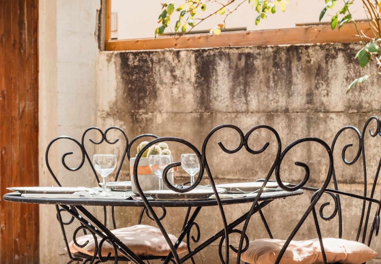 Maison mitoyenne à Bordeaux - Authentique échoppe bordelaise avec jardin